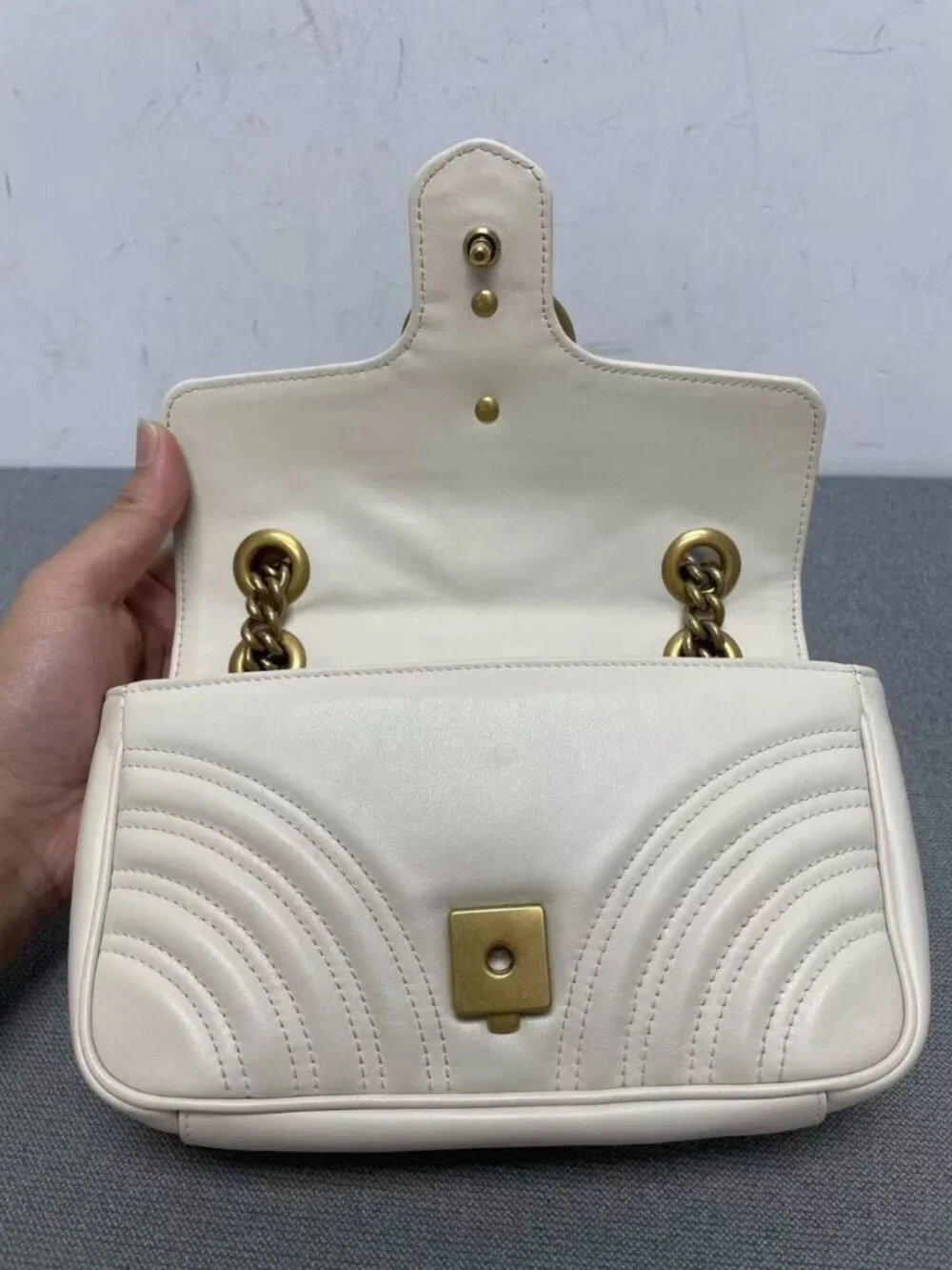 Gucci GG Marmont White Leather Chain Shoulder Bag